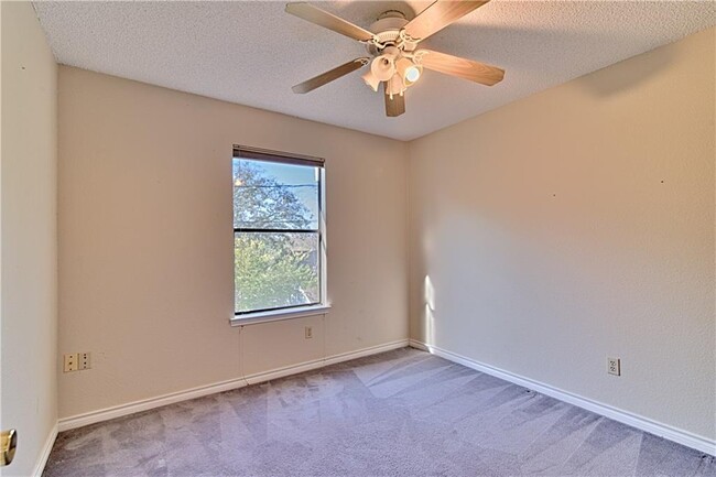Building Photo - 6708 Windrift Way