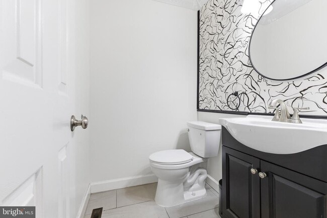 Building Photo - 203 Jonathan Ln