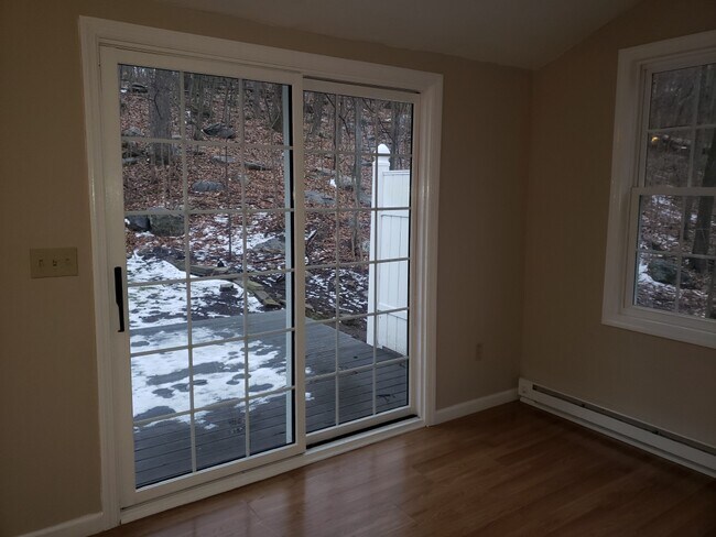 Building Photo - 506 Stafford Rd