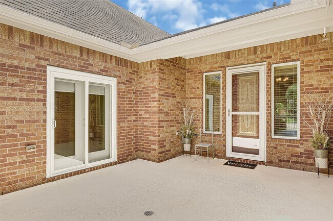 Building Photo - 28639 Rolling Ridge Dr