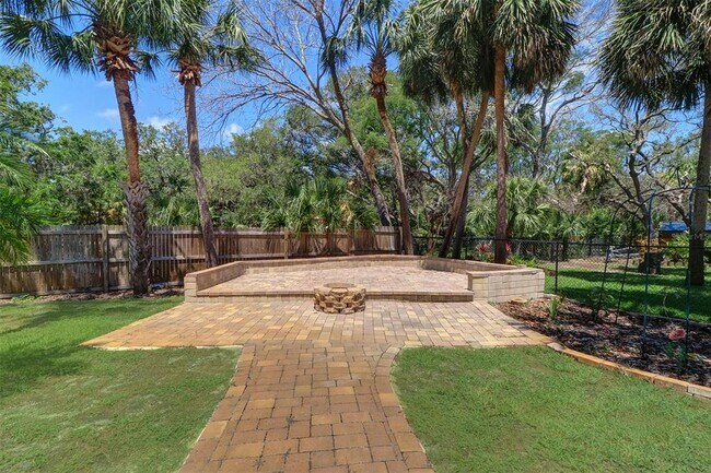 Building Photo - 1705 Meyers Cove Dr