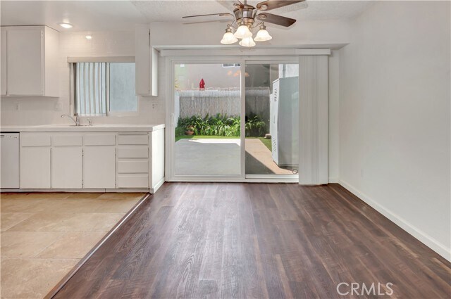 Building Photo - 24511 Alta Vista Dr