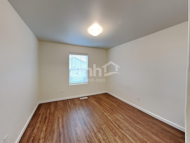 Building Photo - 1950 NW 23rd St