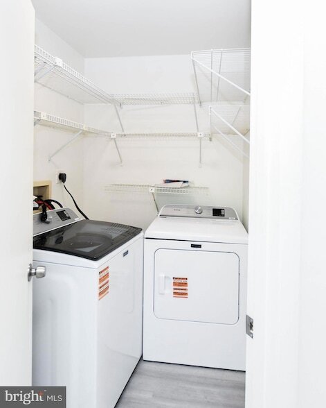 Building Photo - 4624 Governor Kent Ct