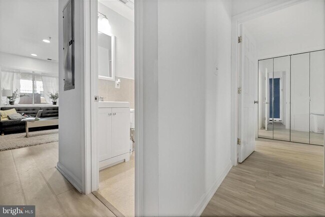 Building Photo - 210 Upshur St NW