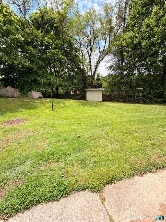 Building Photo - 48 Ridgeview Cir
