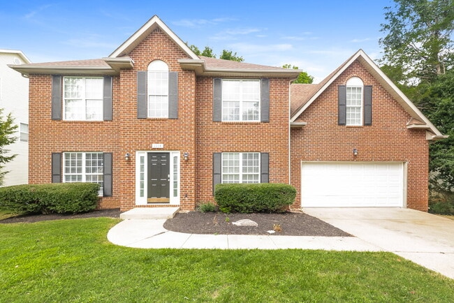 Building Photo - 1114 Poplar Hollow Dr