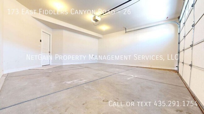 Building Photo - 173 E Fiddlers Canyon Rd