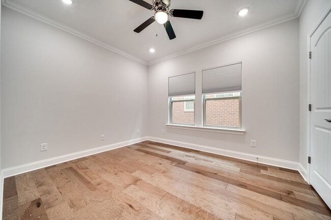 Building Photo - 1681 Boardwalk Pl