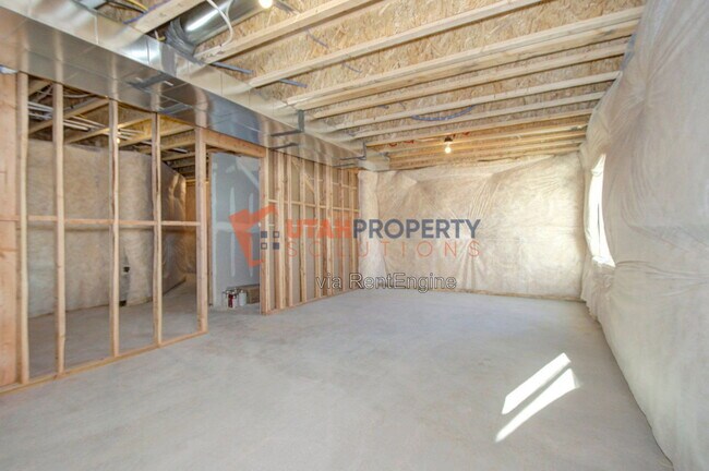 Building Photo - 1731 Jadeite Ln