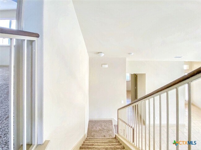 Building Photo - 723 Spectrum Dr