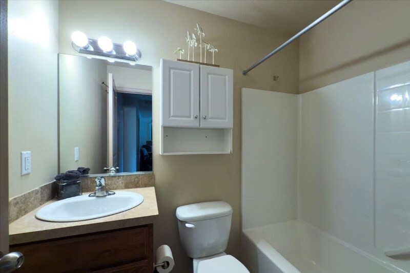 Building Photo - 9308 North Mountain Lane
