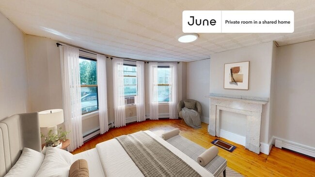 Building Photo - 33-35 Howell St