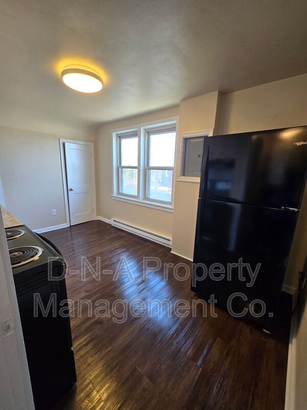 Building Photo - 1826 US-209