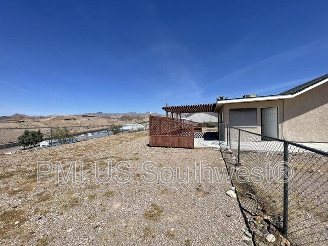 Building Photo - 3371 Sharon Ln