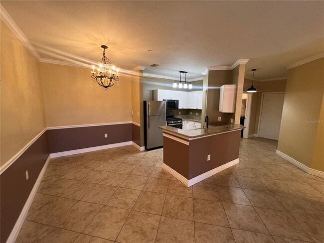 Building Photo - 2705 Via Murano