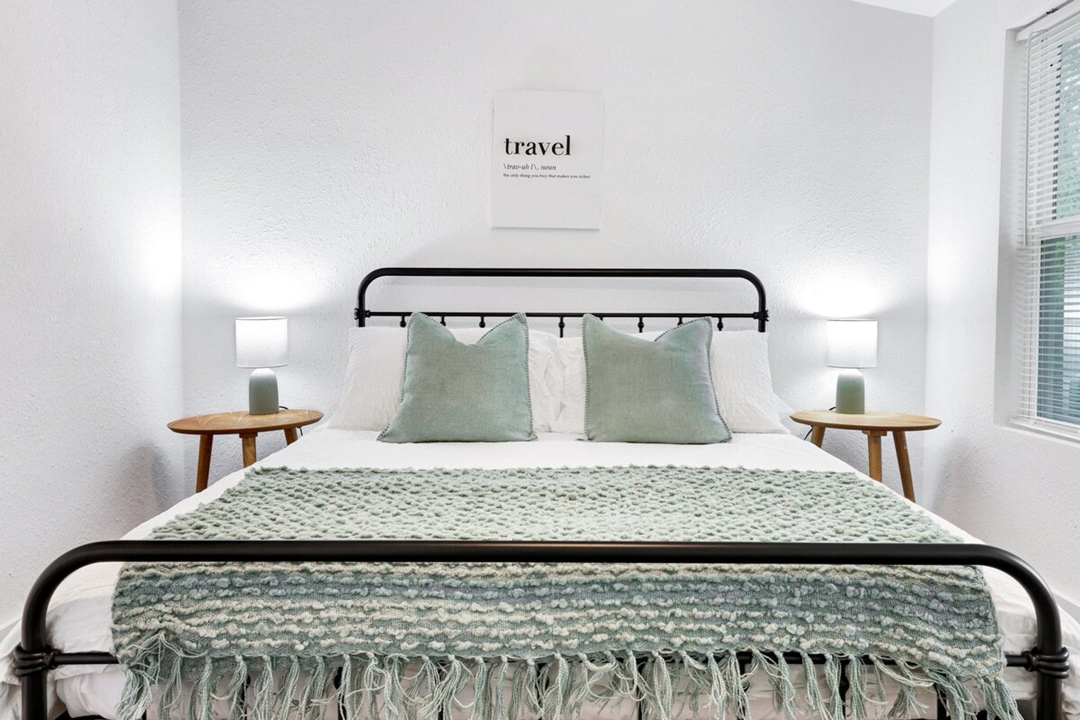 Building Photo - 243 Porter St