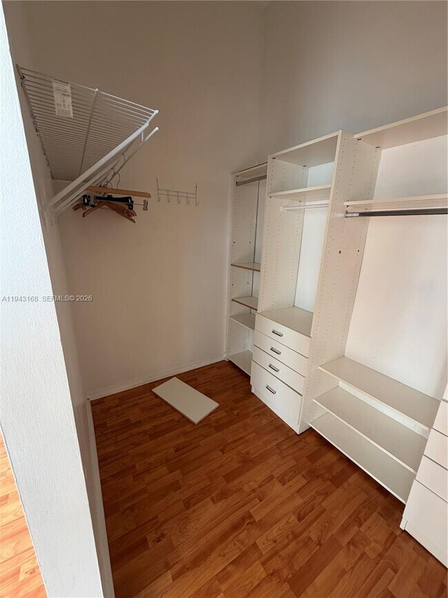 Building Photo - 14640 SW 132nd Ct