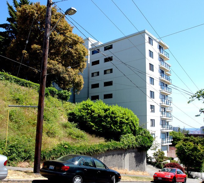 Building Photo - Continental House