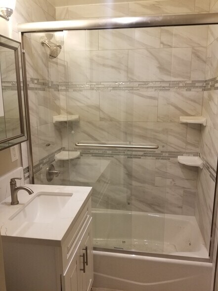 Building Photo - 276 S Sierra Madre Blvd