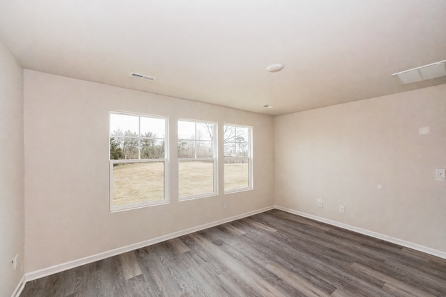 Building Photo - Brand New Townhome | 3 BR/3.5BA | 1-Car Garage | Near Downtown Mooresville