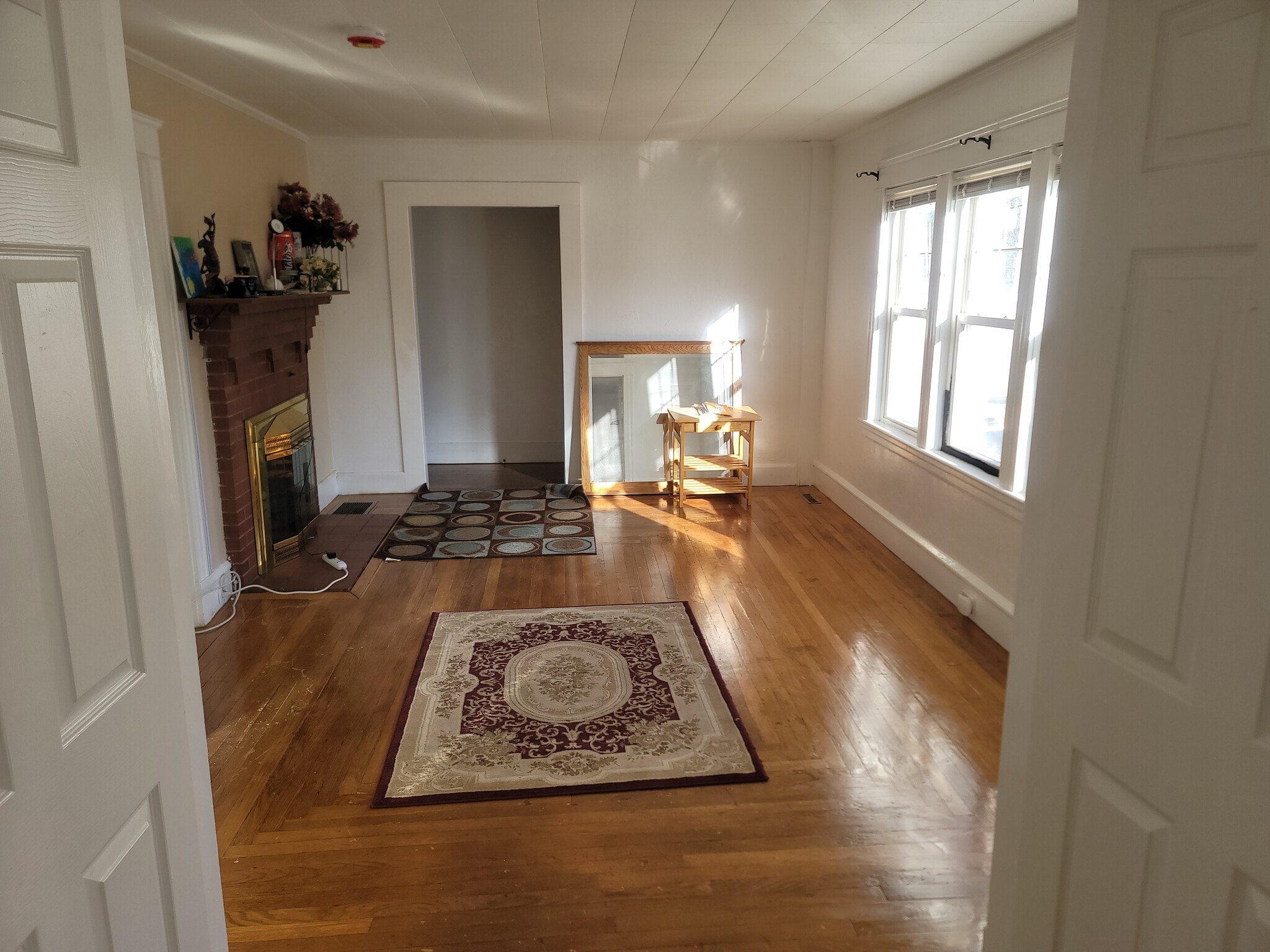 Building Photo - 94 Gill St