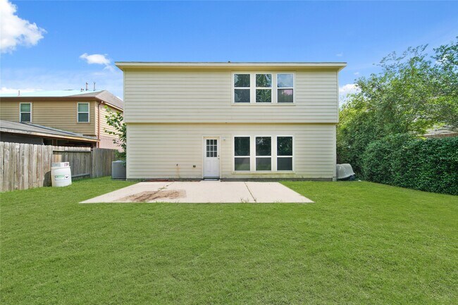 Building Photo - 12414 Village of Kings Lake Blvd