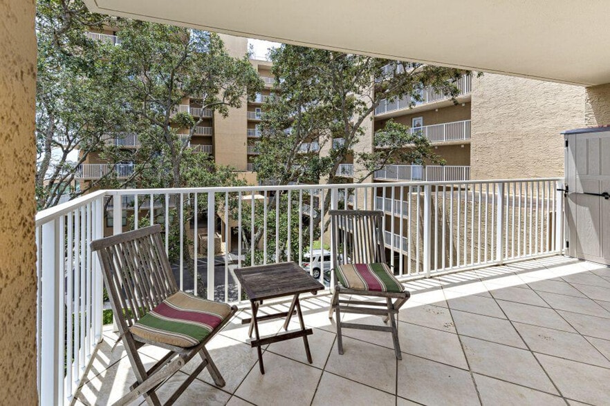 Building Photo - 1516 Sandpiper Ln