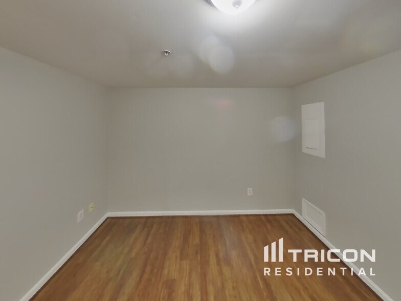 Building Photo - 6502 Fable Ct