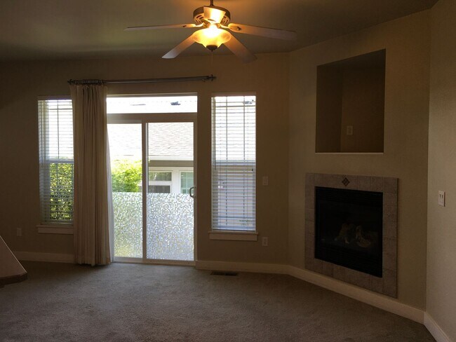 Building Photo - ra1026