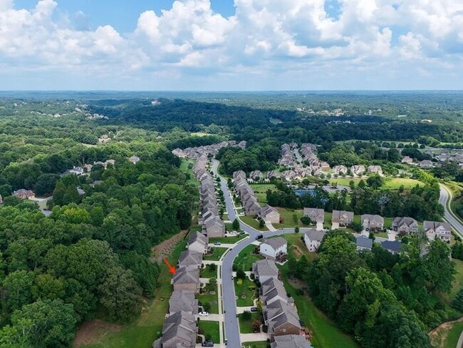 Building Photo - 5840 Springbox Dr Suwanee, GA 30024