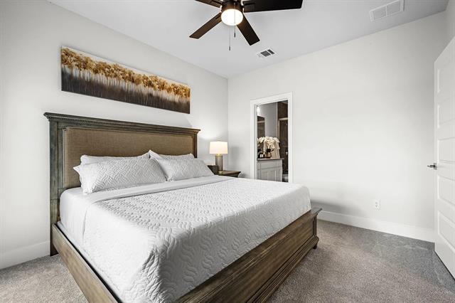 Building Photo - 804 War Admiral Dr