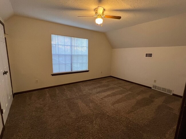 Building Photo - Home for rent in Prattville