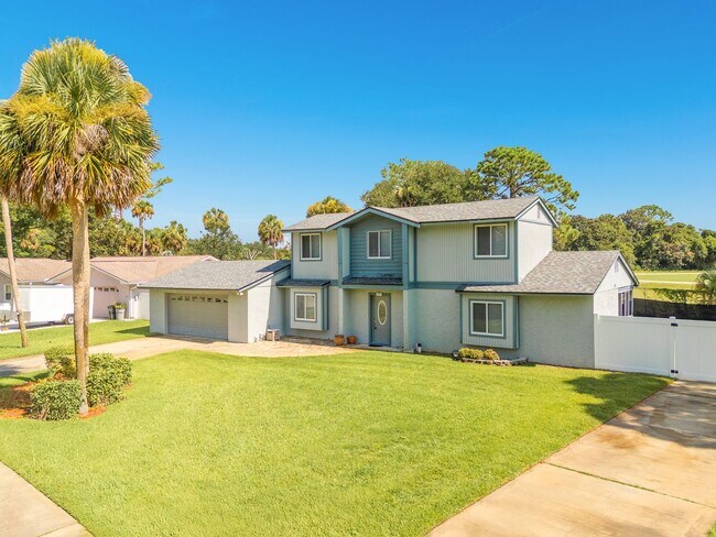 Building Photo - Beautifully upgraded two-story rental home...