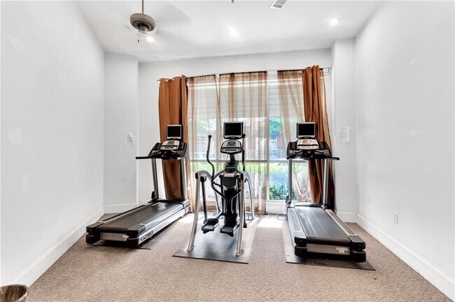 Building Photo - 870 Inman Vlg Pkwy NE