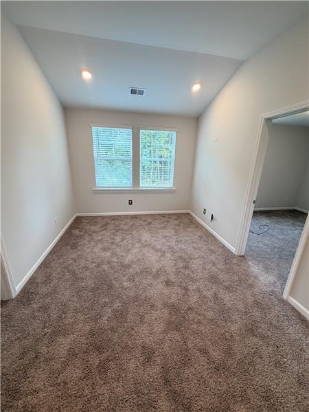 Building Photo - 134 Brookline Dr