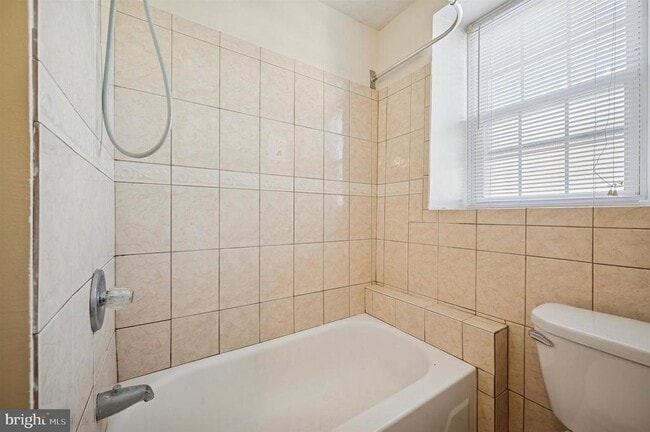 Building Photo - 3505 Bowman St