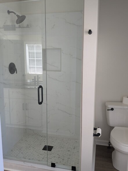 Building Photo - 60 Riverside Pky