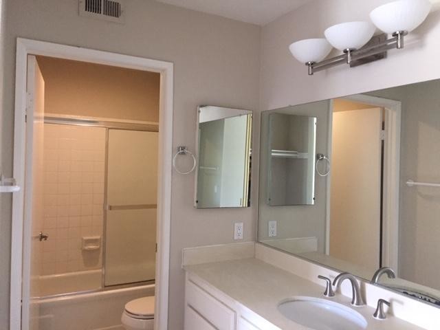 Main master bath - 14 Exeter