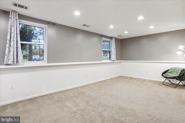 Building Photo - 2653 Fanieul Hall Ct