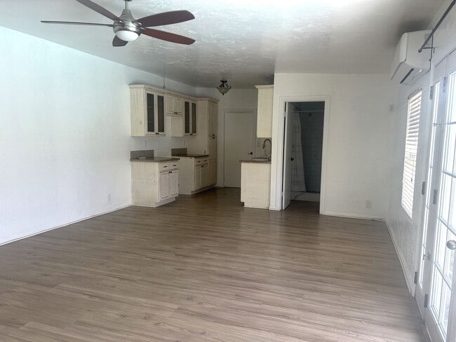 Building Photo - 12712 Downey Ave