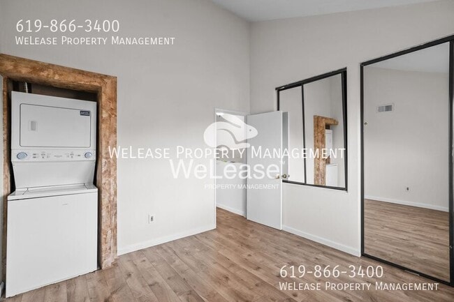 Building Photo - 7940 University Ave