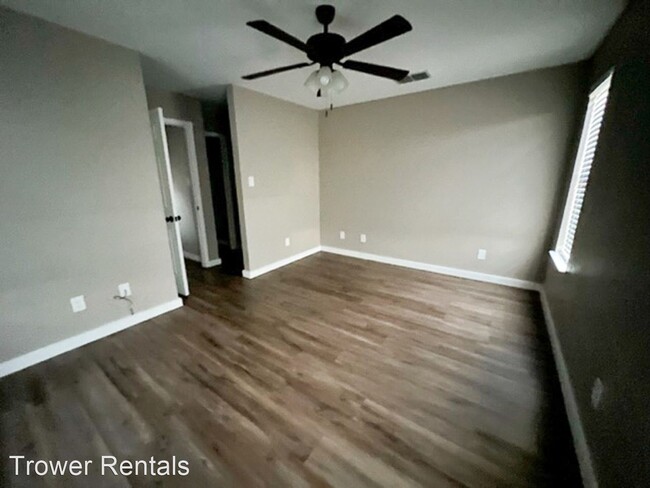 Building Photo - 2 br, 2 bath House - 3805 Mayer