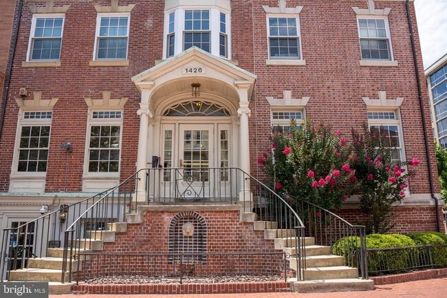 Building Photo - 1426 21st St NW