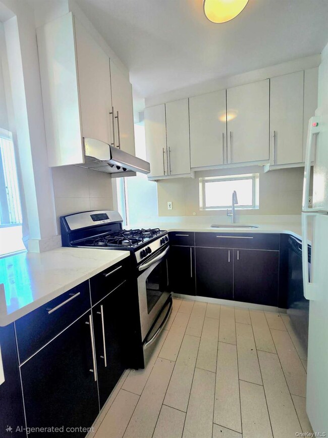 Building Photo - 42-05 Parsons Blvd