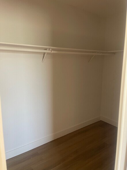 Building Photo - 6726 Montezuma Castle Ln