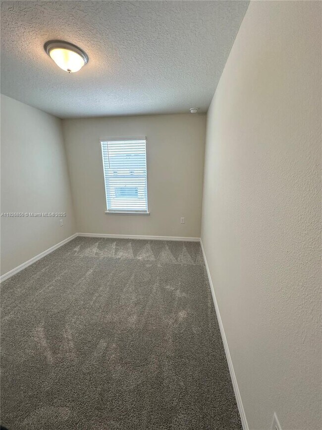 Building Photo - 6364 Tabebuia Pkwy
