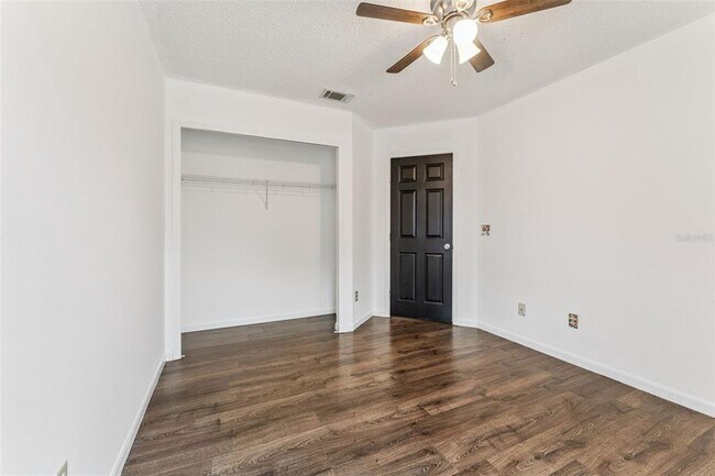 Building Photo - 7236 Somersworth Dr