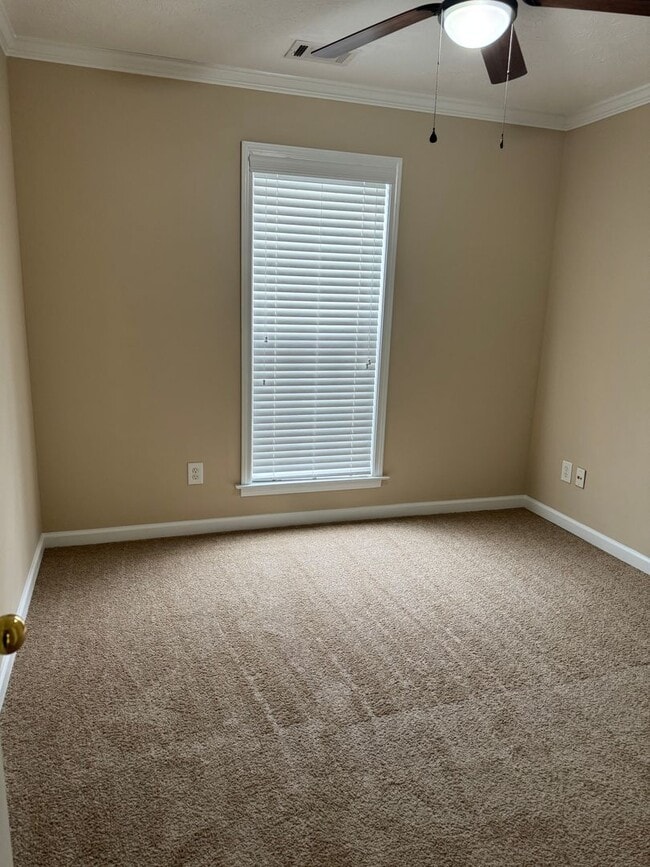 Building Photo - Ryan Ridge Rental