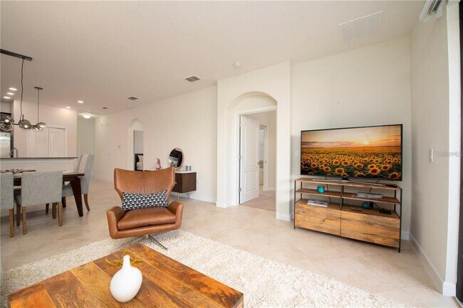 Building Photo - 1225 Long Cove Loop